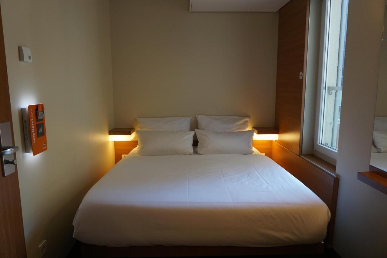 Easyhotel Berlin Hackescher Markt Bagian luar foto
