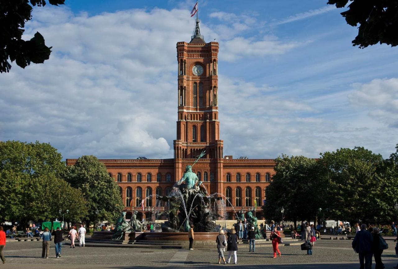 Easyhotel Berlin Hackescher Markt Bagian luar foto