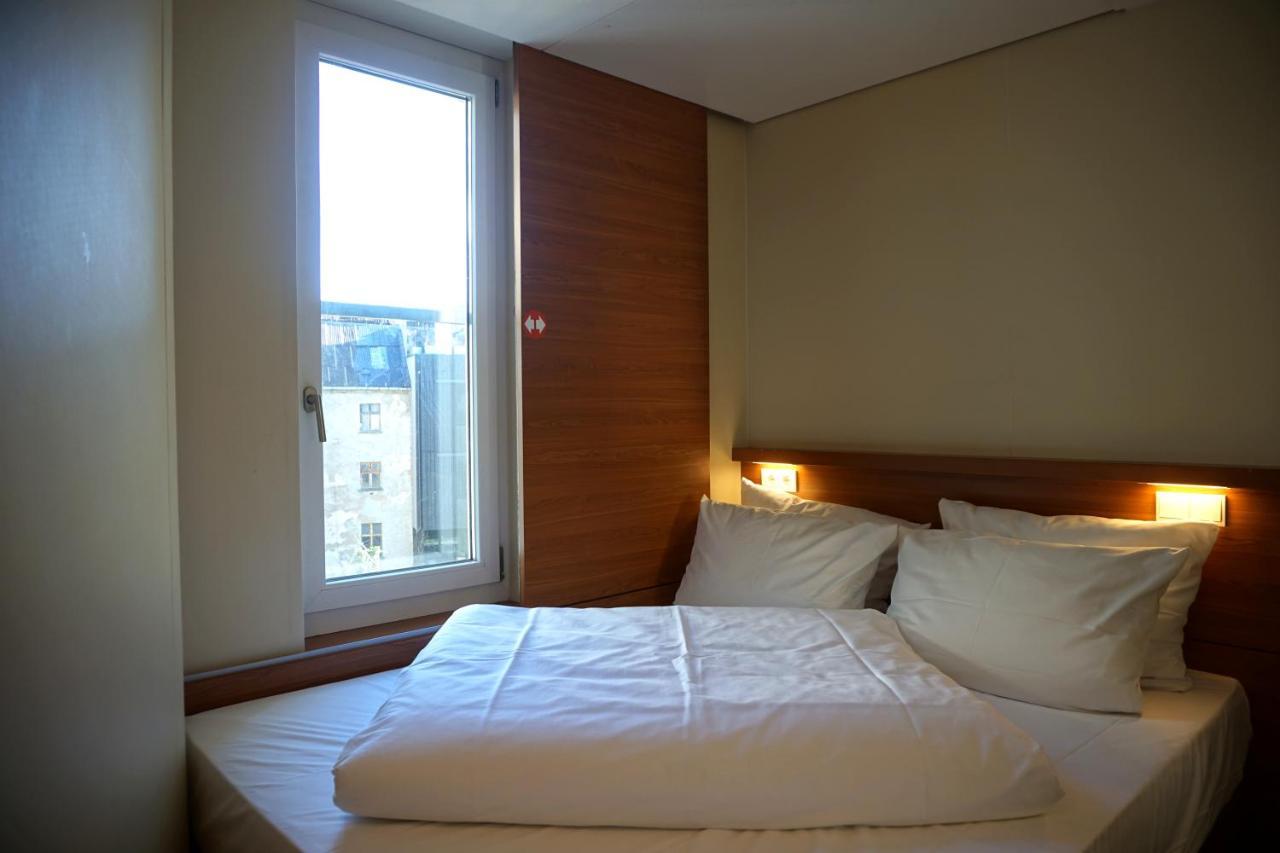 Easyhotel Berlin Hackescher Markt Bagian luar foto