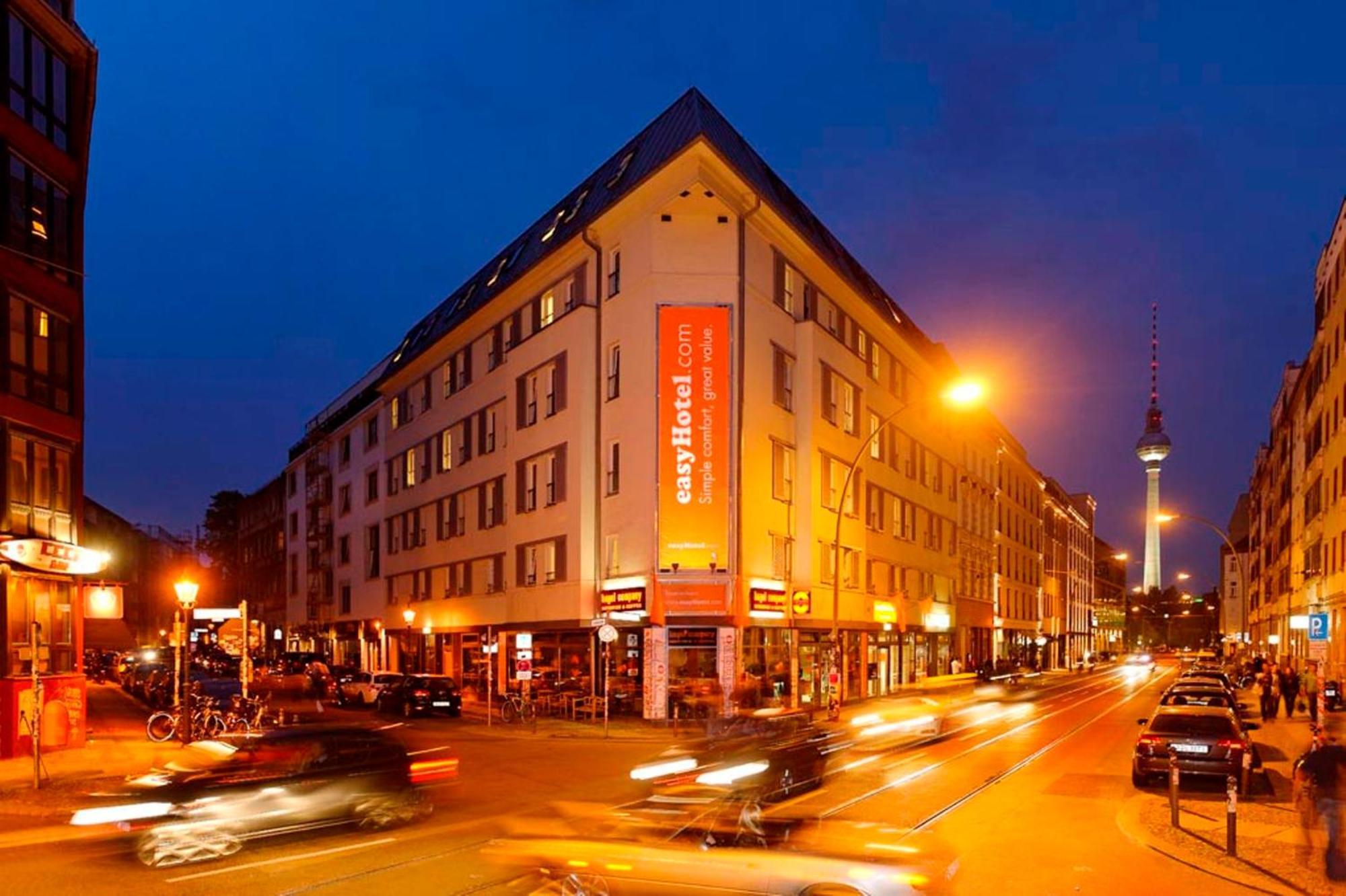 Easyhotel Berlin Hackescher Markt Bagian luar foto